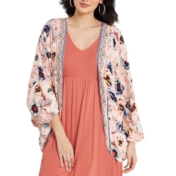 Maurices Pink Floral Peasant Sleeve Kimono, Size S/M - Picture 3 of 9